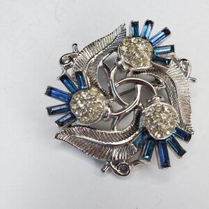 Vtg Crown Trifari Brooch Pin sapphire Thistle Floral rhodium plated bagu…